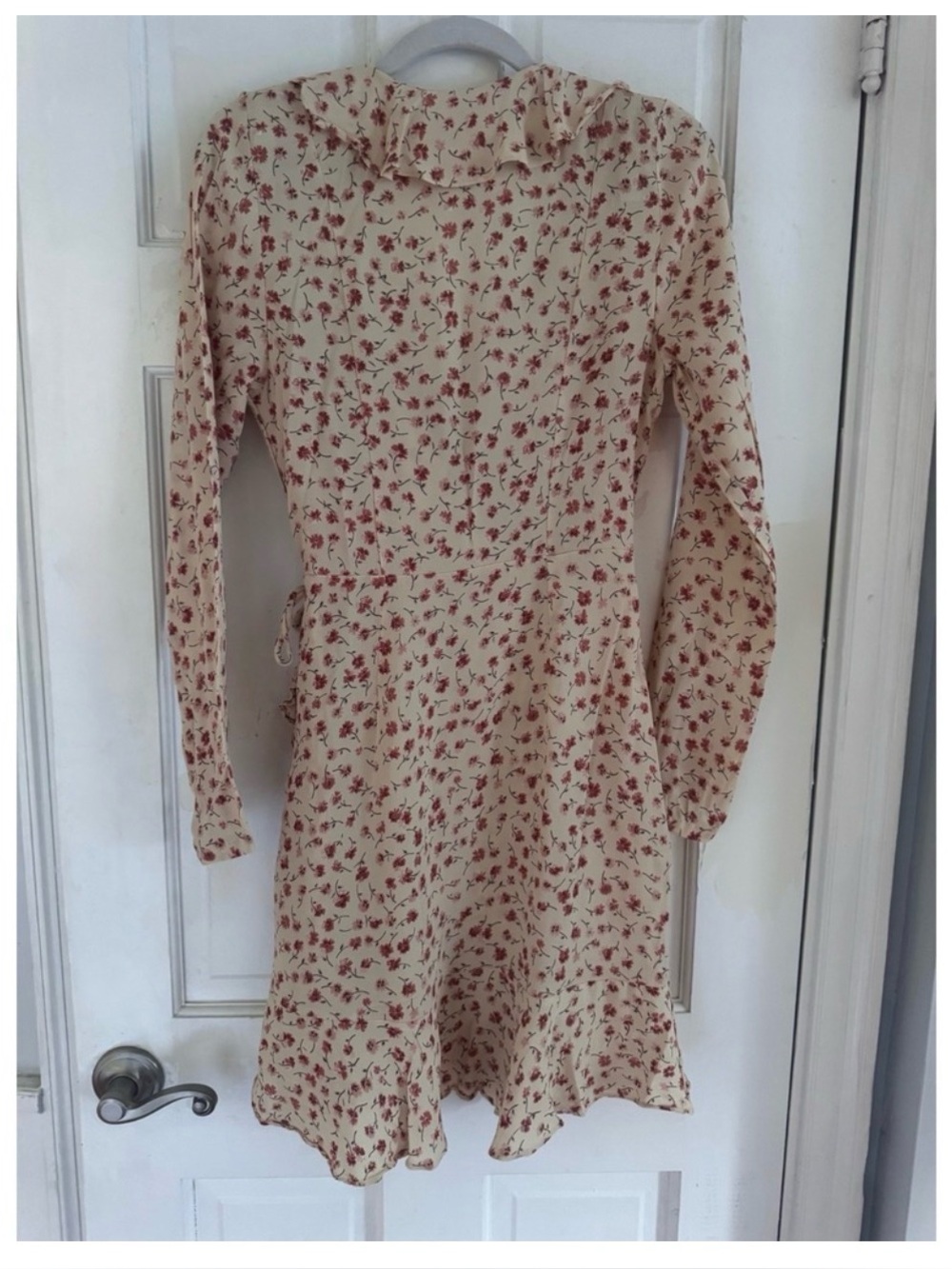 Free People Floral Wrap Mini Dress Cream Red Ruffle Long Sleeve Sz Small - Picture 3 of 3